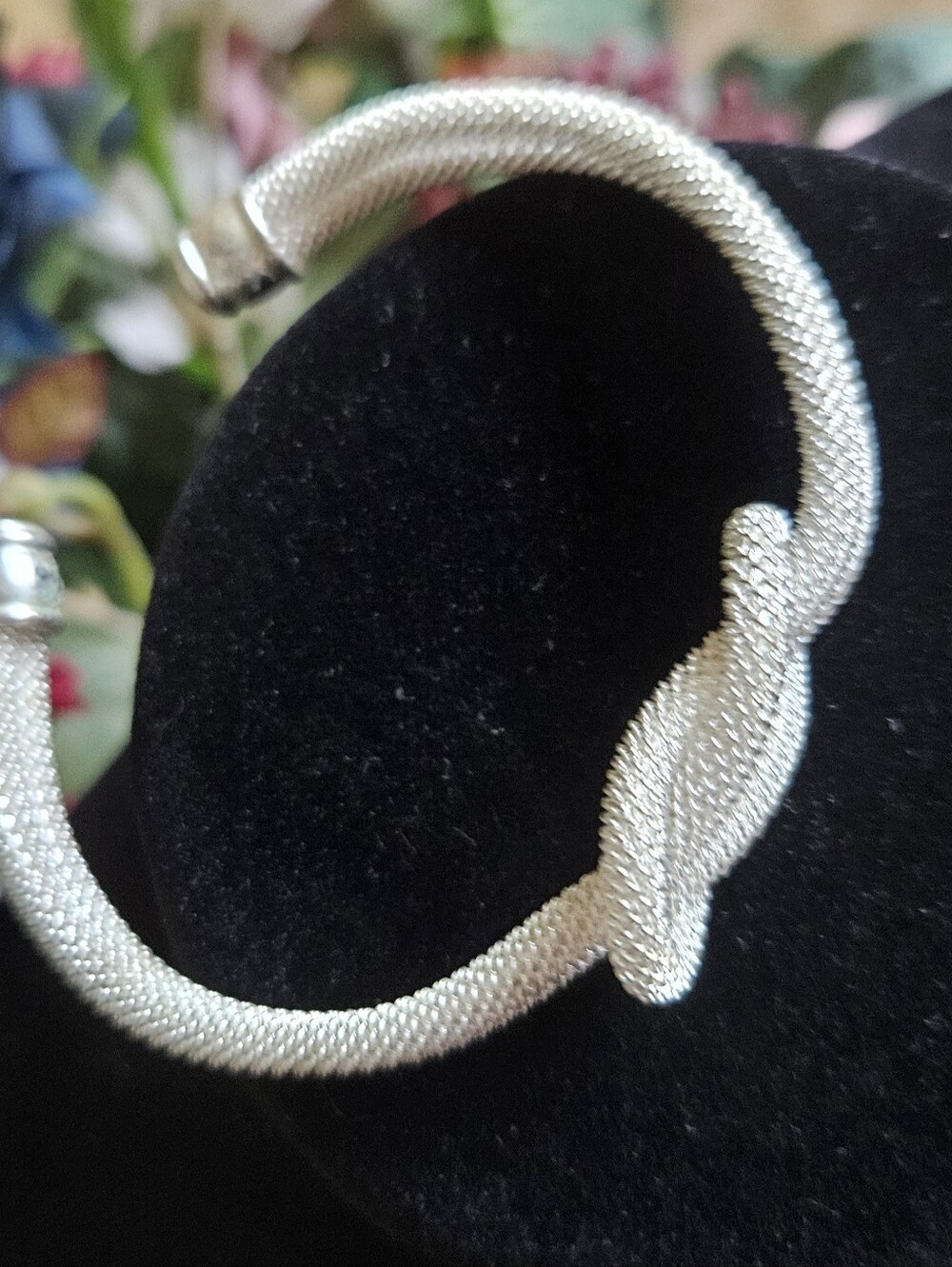 Elegant Silver Mesh Knot Cuff Bracelet
